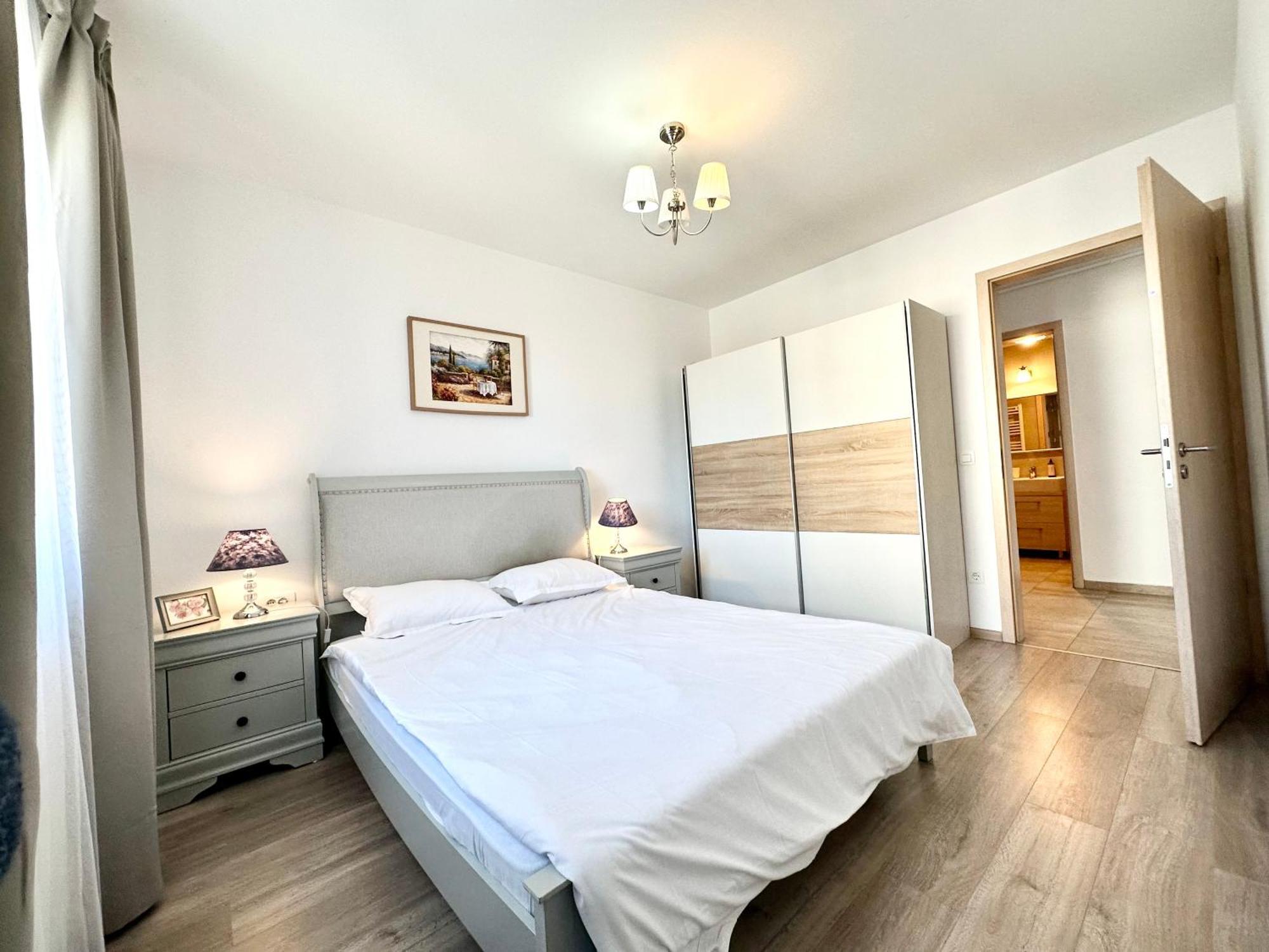 Kasper Coresi Mall - Rise Private Apartments & Suites 브라쇼브 외부 사진