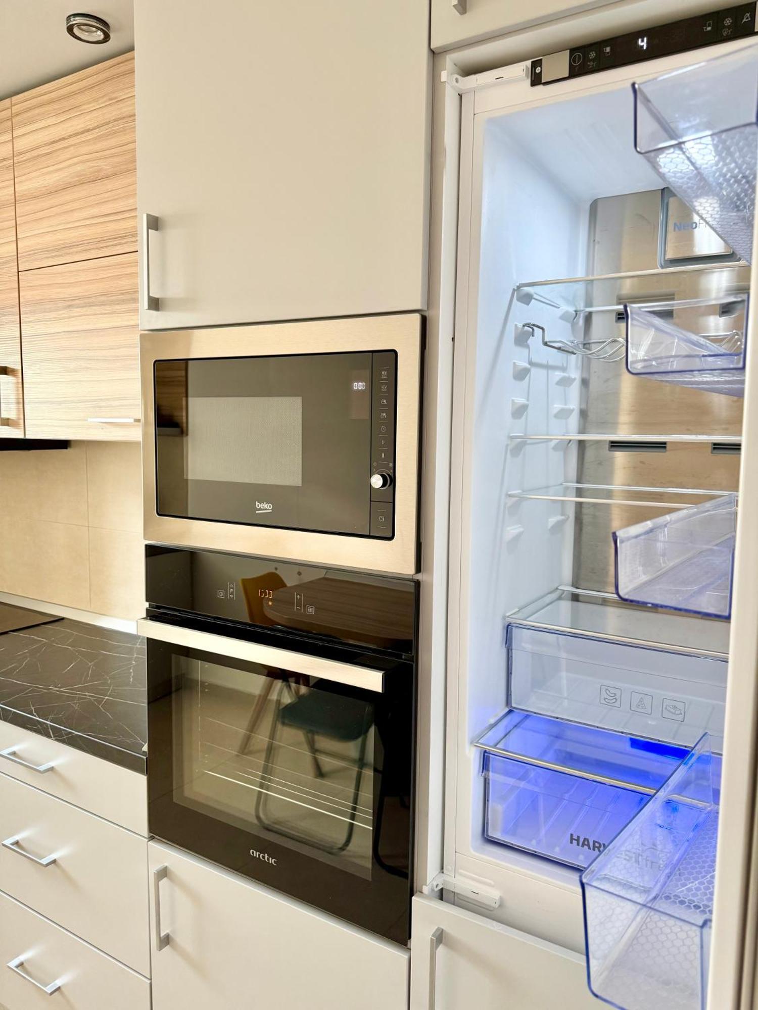 Kasper Coresi Mall - Rise Private Apartments & Suites 브라쇼브 외부 사진