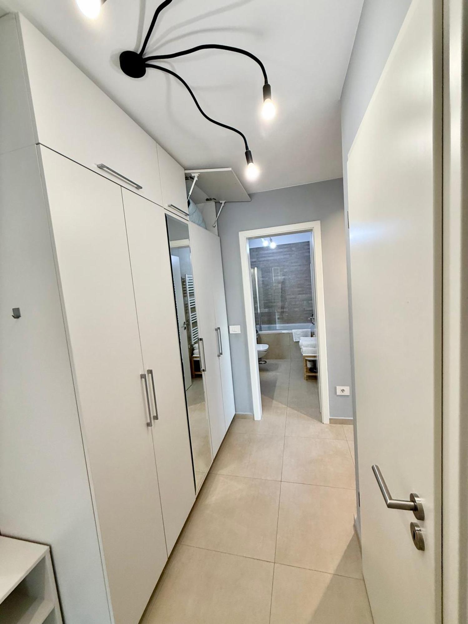 Kasper Coresi Mall - Rise Private Apartments & Suites 브라쇼브 외부 사진