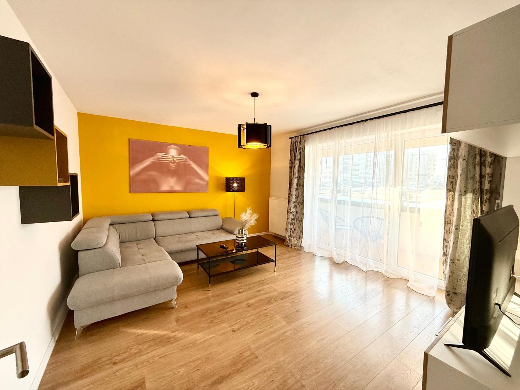 Kasper Coresi Mall - Rise Private Apartments & Suites 브라쇼브 외부 사진